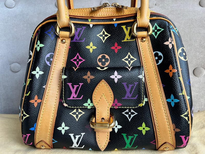 Louis Vuitton Black Monogram Shine Shawl - Image 4