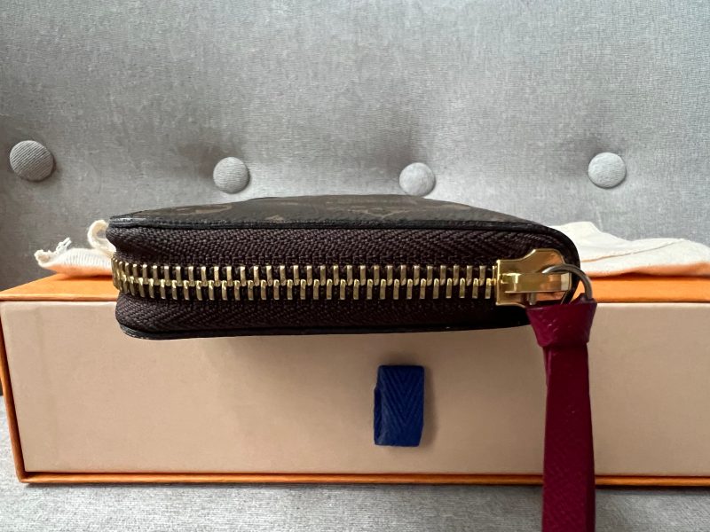 Louis Vuitton Clemence Wallet in Reverse Monogram - Image 4