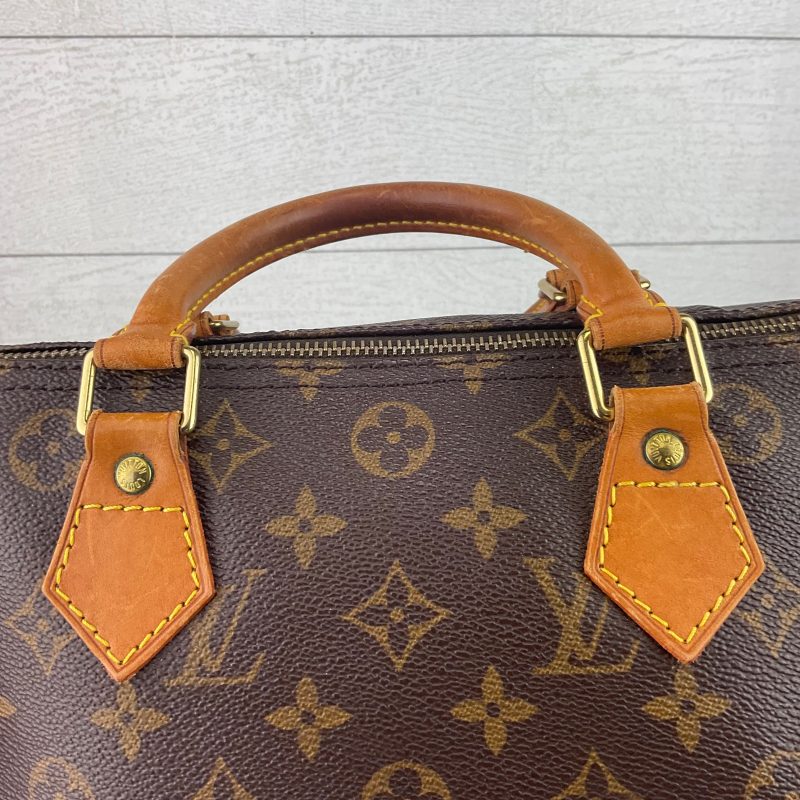 Handbag Luxury Designer By Louis Vuitton, Size: Large - Image 10