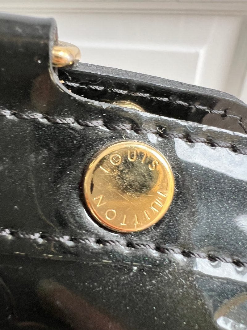 Louis Vuitton Brea MM Handbag & Shoulder Bag - Image 9