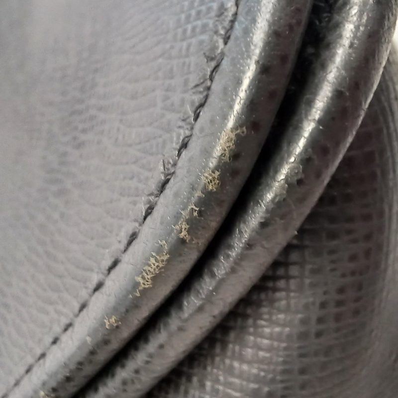 Louis Vuitton Andrei Black Taïga - Image 9