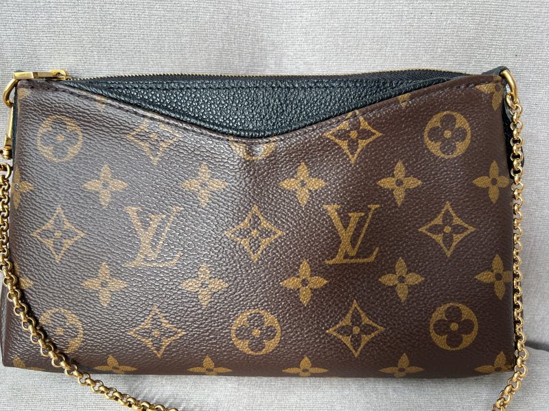 Louis Vuitton Black and Monogram Pallas Pochette - Image 5