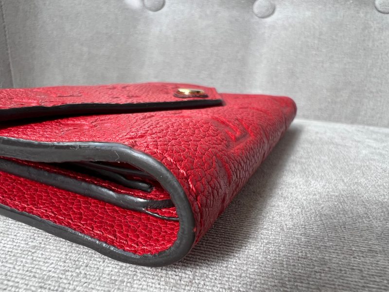 Louis Vuitton Compact Discovery - Image 13