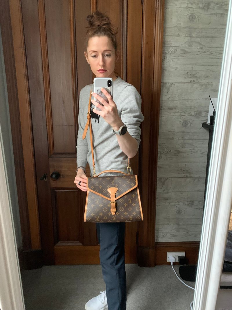 Louis Vuitton Belaia - Image 3