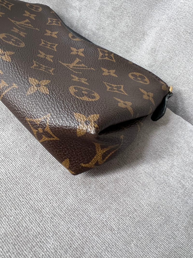 Louis Vuitton Black and Monogram Pallas Pochette - Image 20