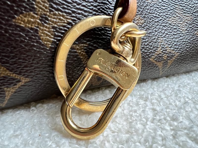 Louis Vuitton Artsy MM Monogram - Image 6