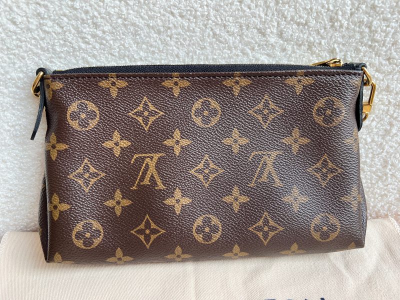 Louis Vuitton Black and White Monogram Canvas Shoulder Bag Medium - Image 10