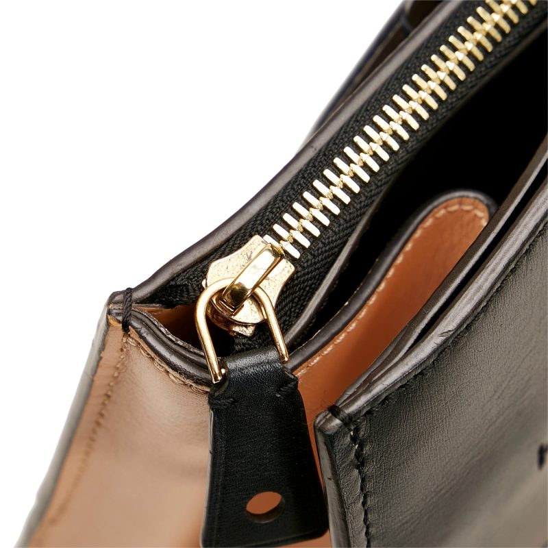 Louis Vuitton City Steamer MM Beige Calfskin - Image 9