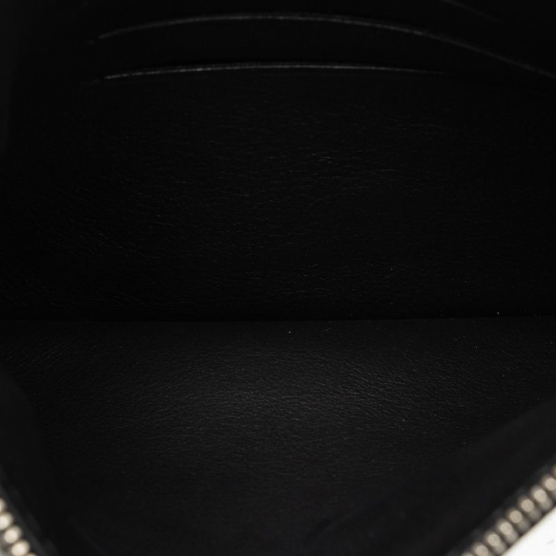 Black Louis Vuitton Monogram Mahina XL Hobo Bag - Image 6