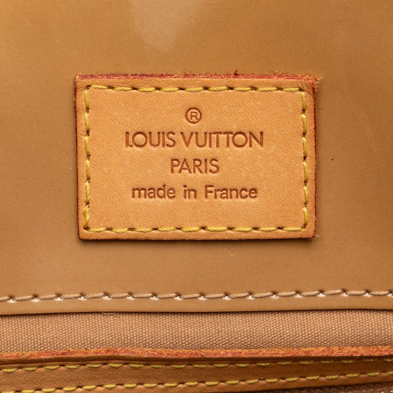 Brown Louis Vuitton Monogram Vernis Reade PM Handbag - Image 6