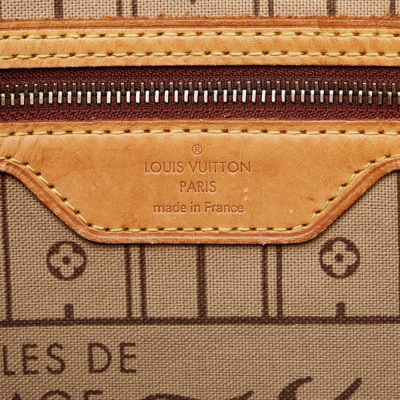 Brown Louis Vuitton Monogram Neverfull MM Tote Bag - Image 6