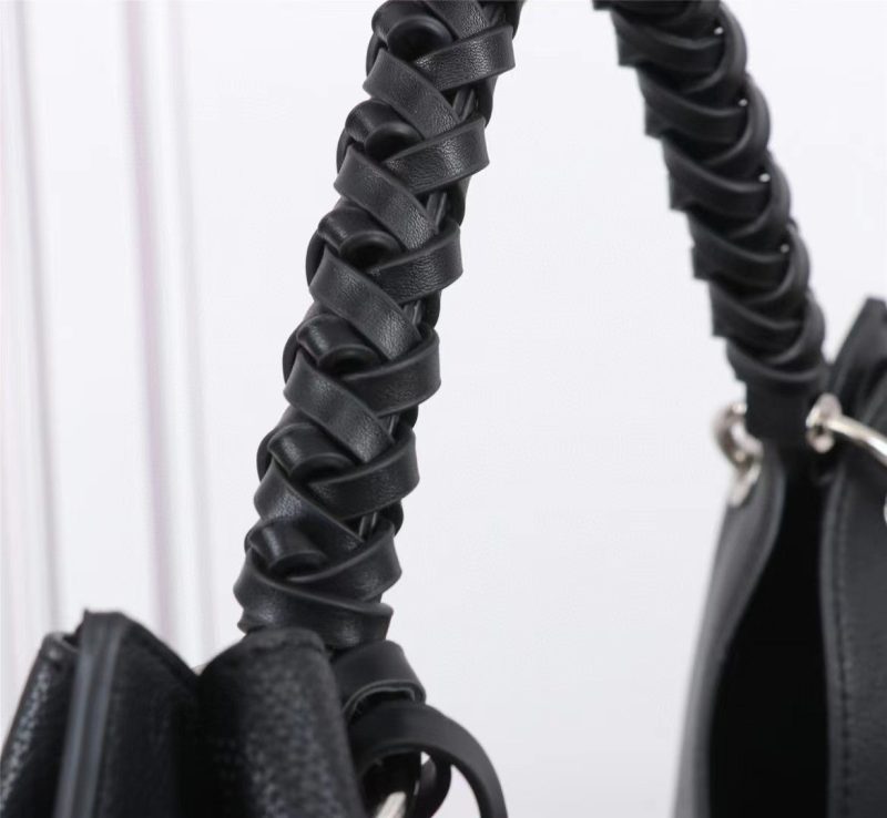 Louis Vuitton Carmel Bag Black - Image 3