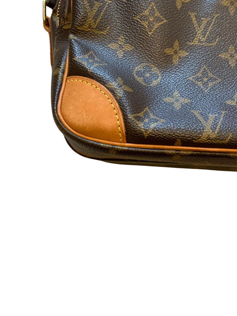 Louis Vuitton Nil MM Monogram - Image 3