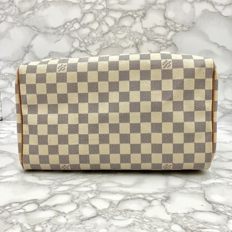 Louis Vuitton Avenue Sling Bag - Image 5