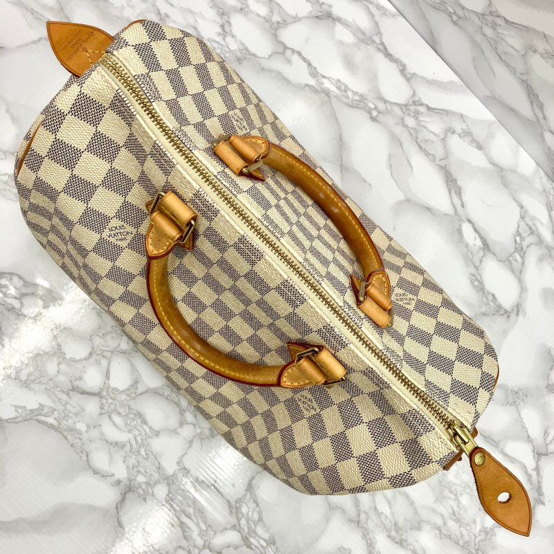 Louis Vuitton Avenue Sling Bag - Image 15