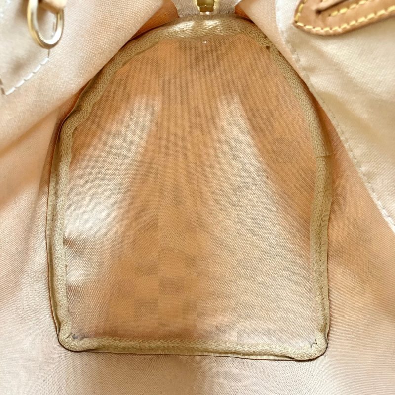Louis Vuitton Avenue Sling Bag - Image 19
