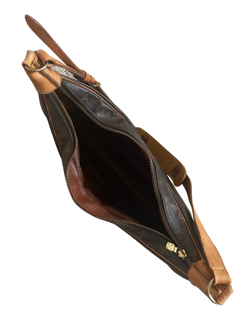 LOUIS VUITTON Boulogne NM Monogram Canvas Shoulder Bag Brown - Image 5