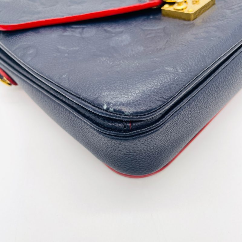 Louis Vuitton Amazone Monogram Canvas - Image 7