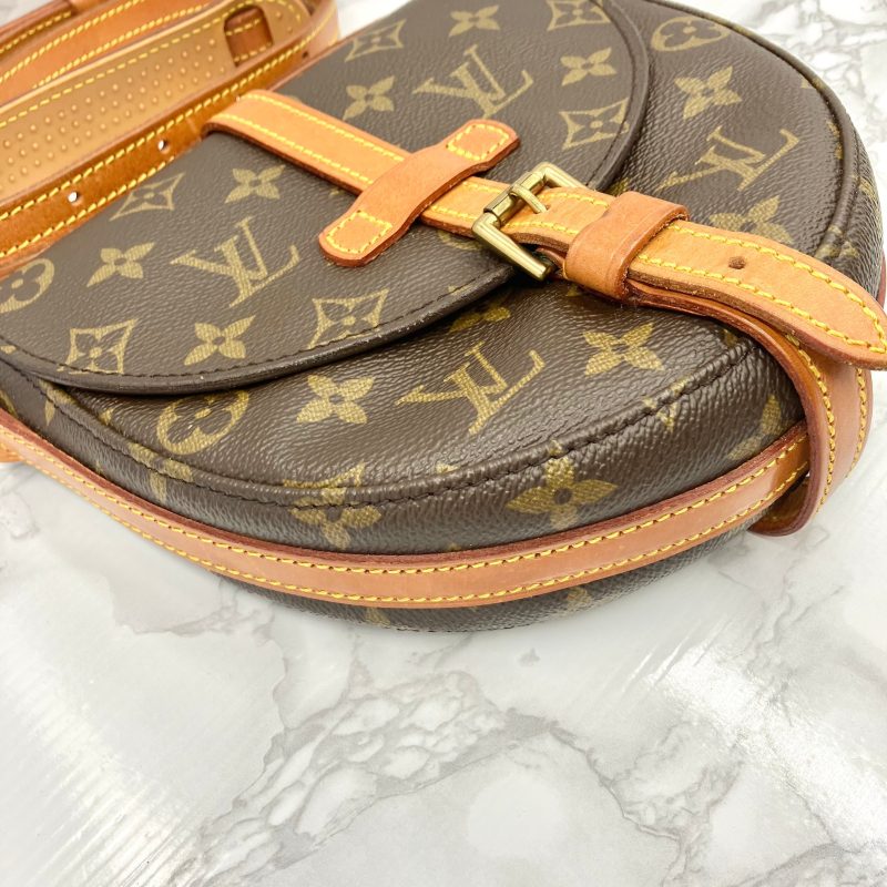 Louis Vuitton ChantillyCanvas Shoulder Bag () - Image 7
