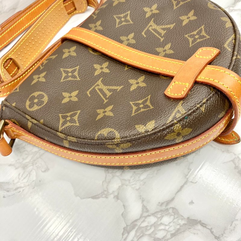 Louis Vuitton ChantillyCanvas Shoulder Bag () - Image 9