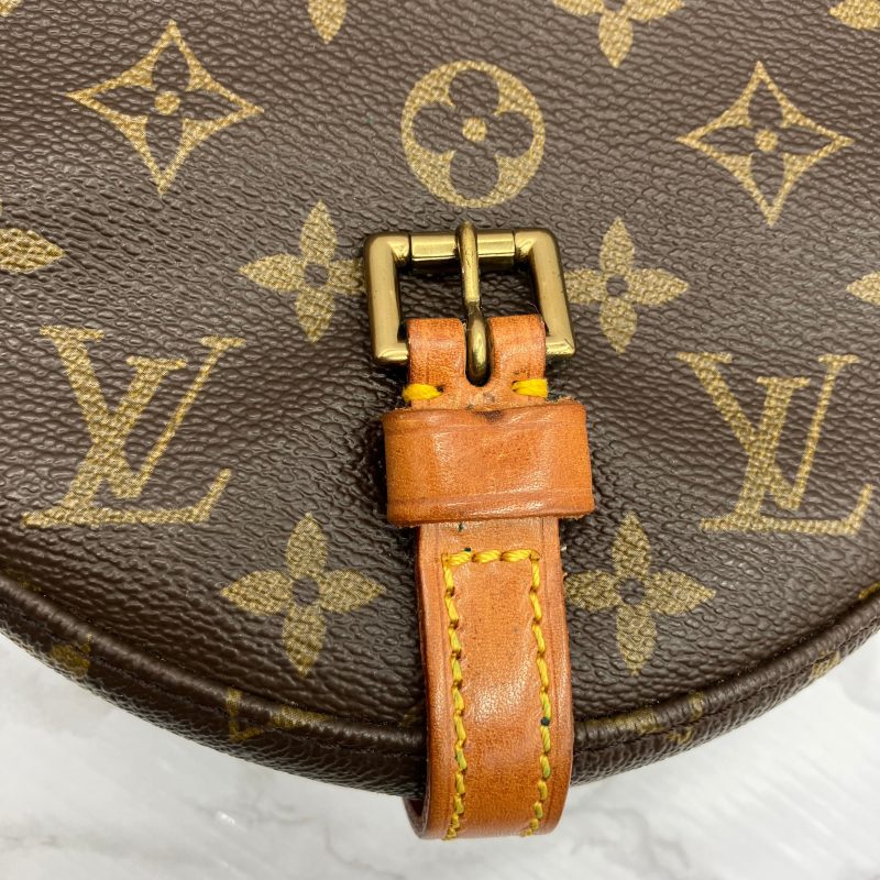 Louis Vuitton ChantillyCanvas Shoulder Bag () - Image 17