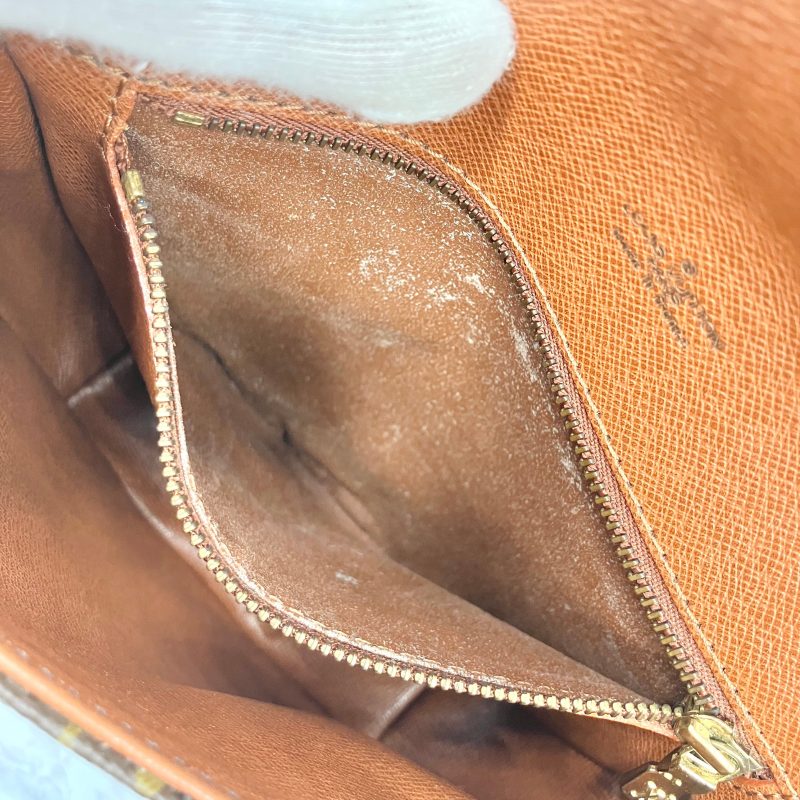 Louis Vuitton ChantillyCanvas Shoulder Bag () - Image 23