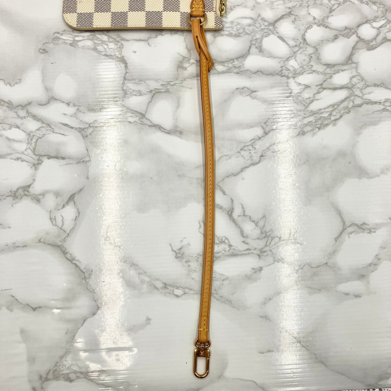 Louis Vuitton Damier Azur Newark GM N51108 Bag - Image 11