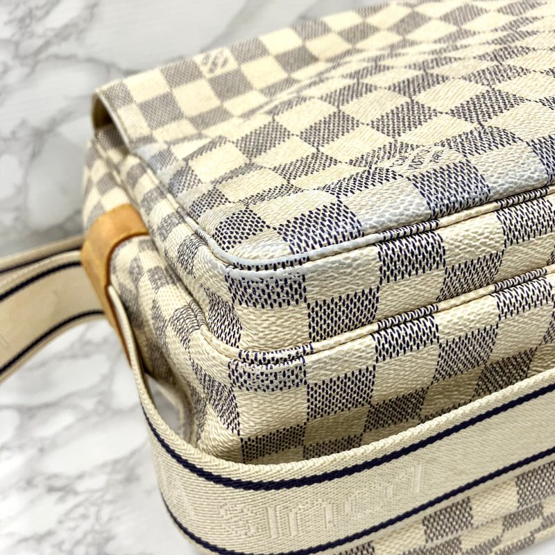 Louis Vuitton Azur Cabas Articles De Voyage Adventure MM Tote Bag - Image 7