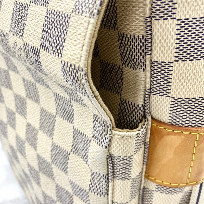 Louis Vuitton Azur Cabas Articles De Voyage Adventure MM Tote Bag - Image 25