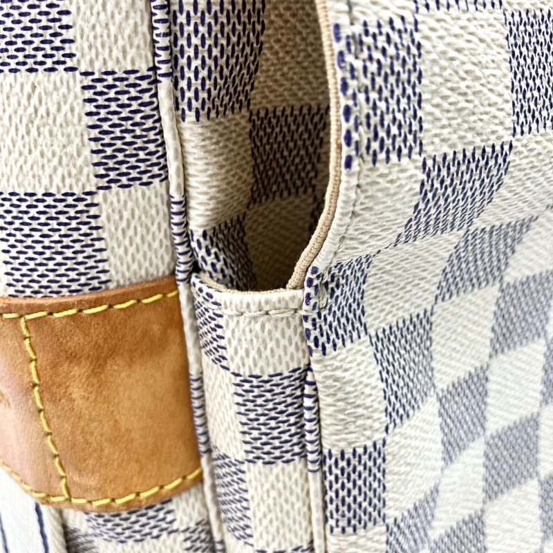 Louis Vuitton Azur Cabas Articles De Voyage Adventure MM Tote Bag - Image 28