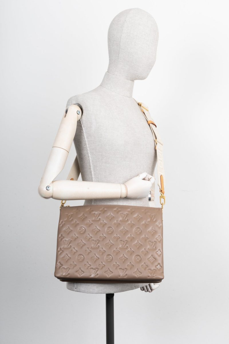 LOUIS VUITTON Coussin MM Black - Image 2