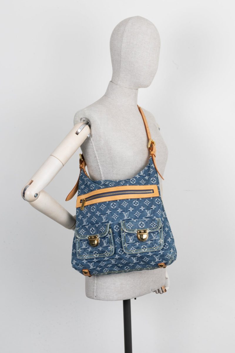 LOUIS VUITTON Bag Charm Micro Alma Brown M00995 Monogram - Image 2