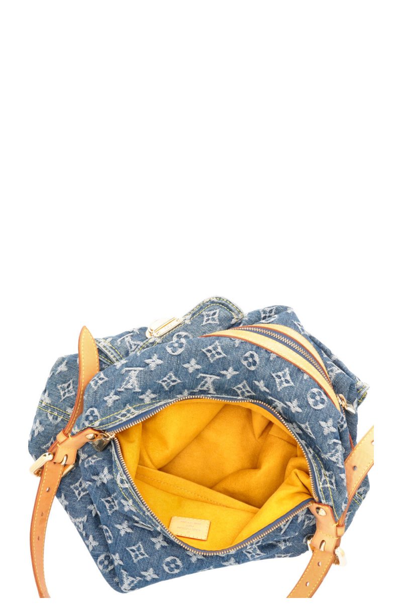 LOUIS VUITTON Bag Charm Micro Alma Brown M00995 Monogram - Image 11