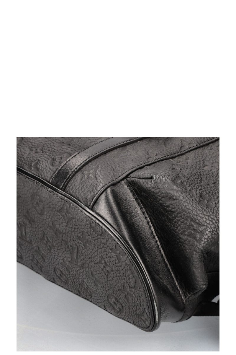 LOUIS VUITTON Christopher MM Backpack Black - Image 8
