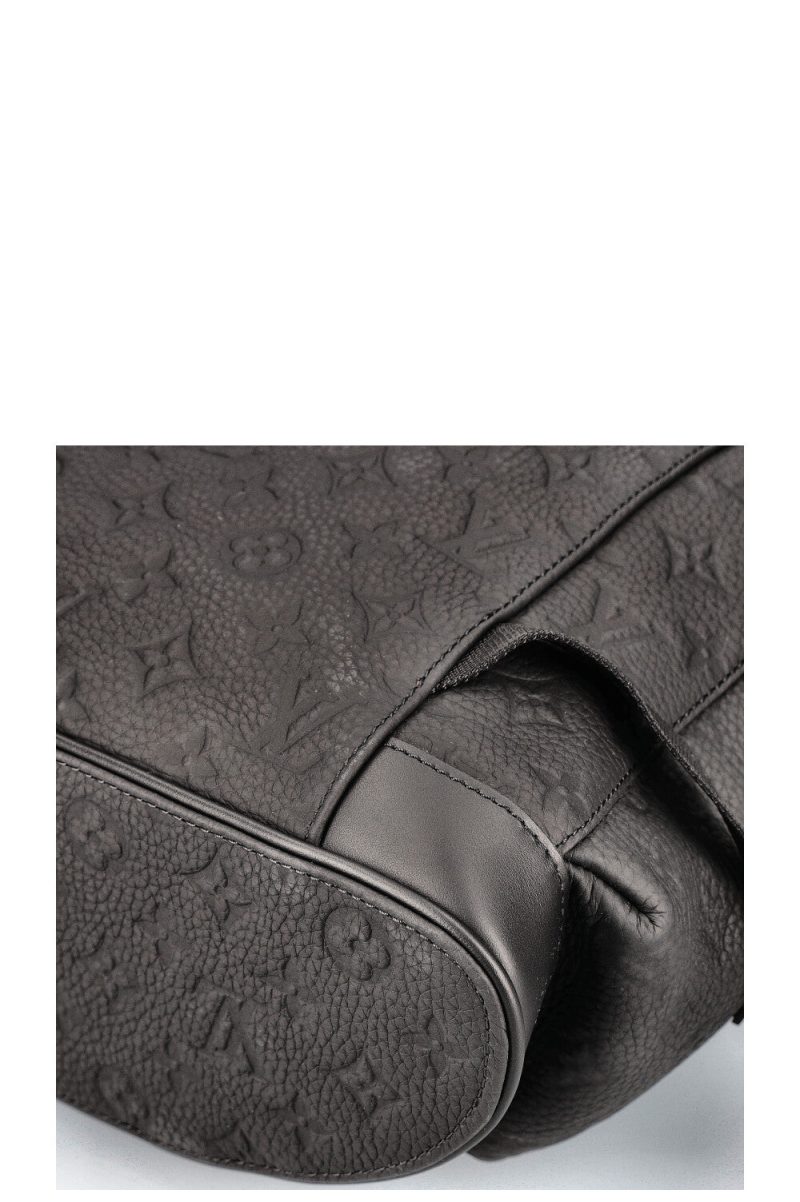 LOUIS VUITTON Christopher MM Backpack Black - Image 7