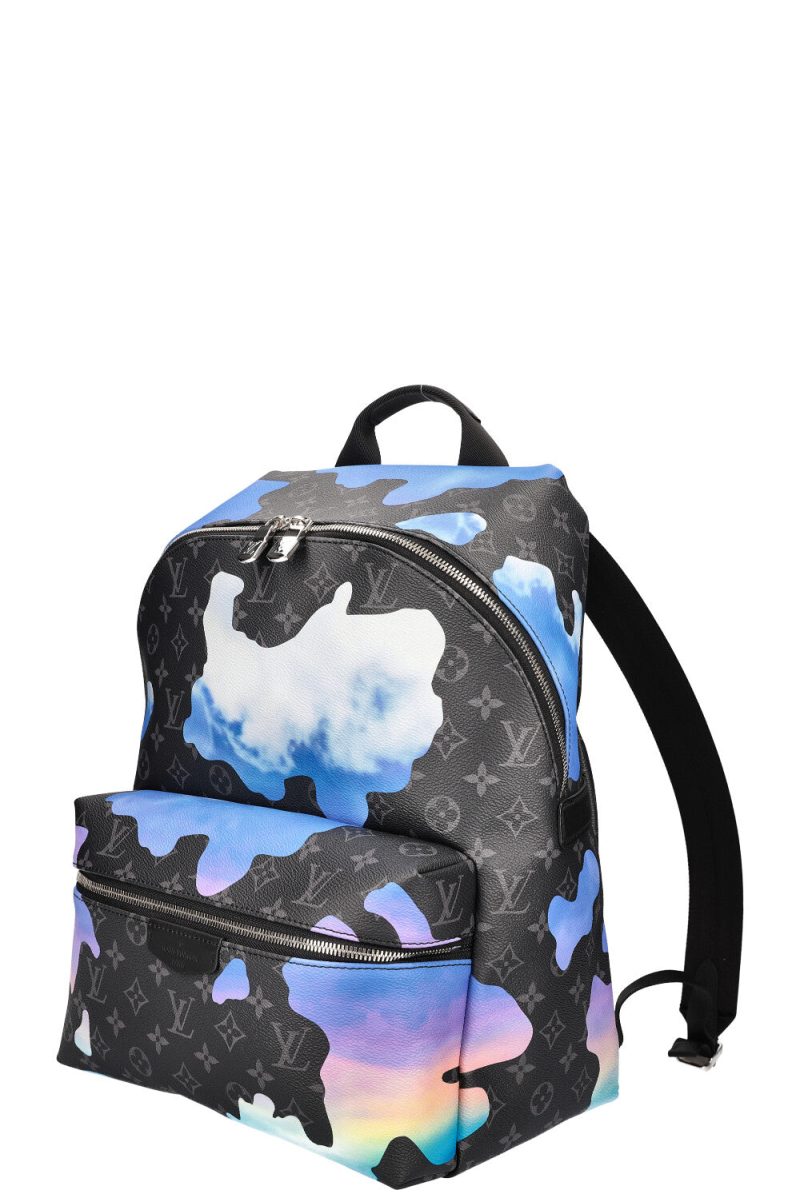 LOUIS VUITTON Discovery Backpack Eclipse Black - Image 3