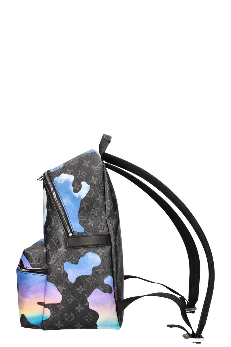 LOUIS VUITTON Discovery Backpack Eclipse Black - Image 5