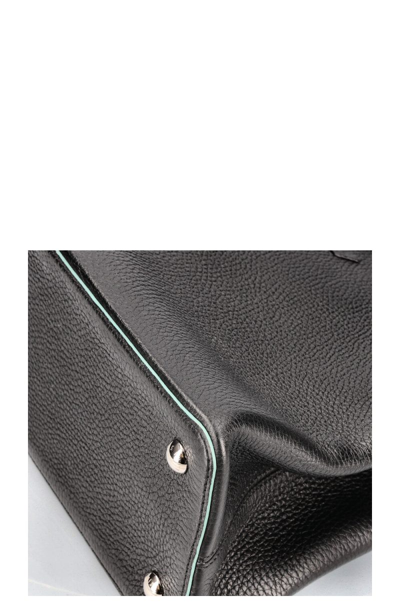 LOUIS VUITTON Capucines GM Galet - Image 11