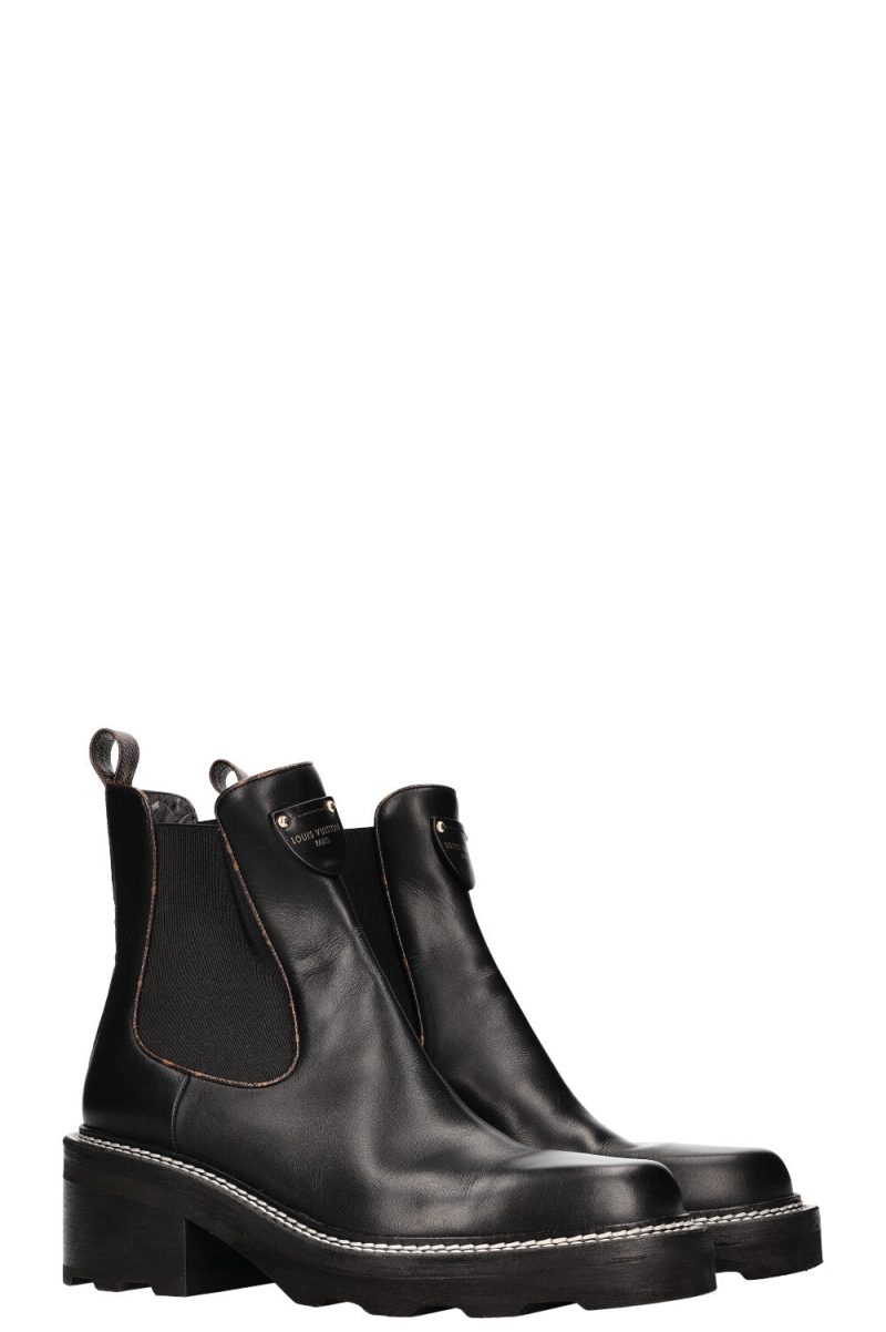 Louis Vuitton Beaubourg Hobo Mini Monogram