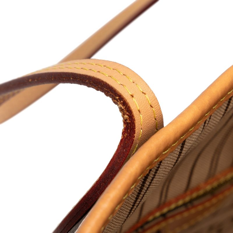 Brown Louis Vuitton Monogram Giant Jungle Zippy Wallet - Image 10