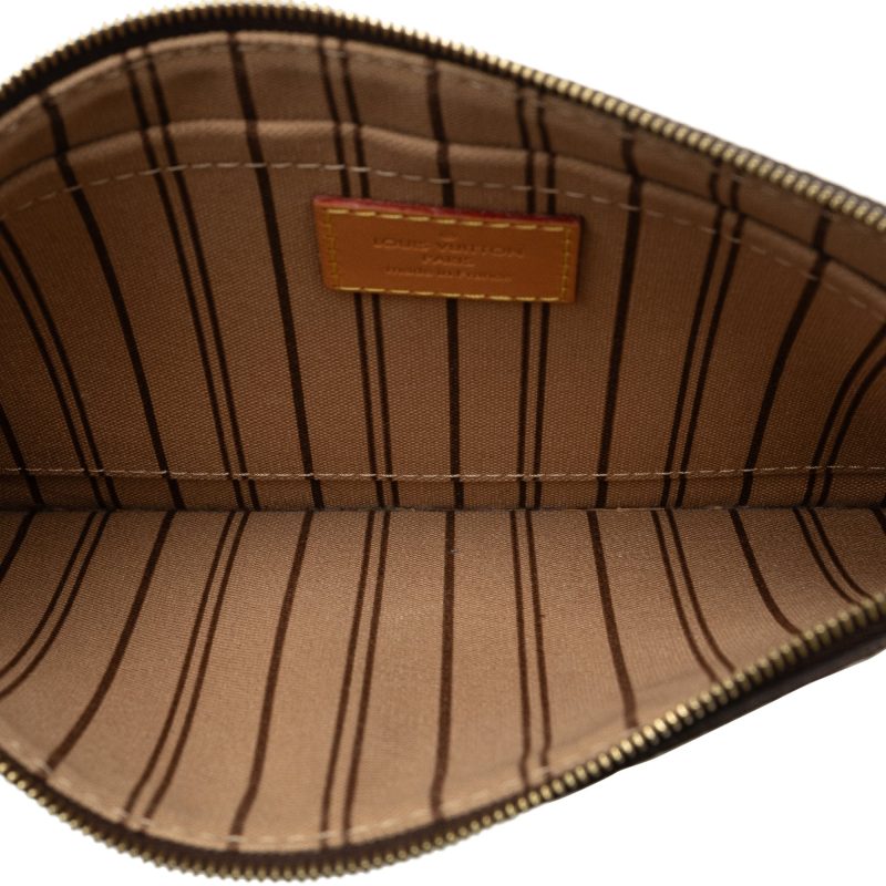Brown Louis Vuitton Monogram Giant Jungle Zippy Wallet - Image 6