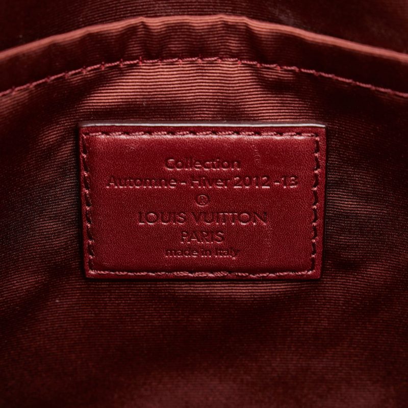 Burgundy Louis Vuitton Monogram Vernis Bellevue PM Handbag - Image 6