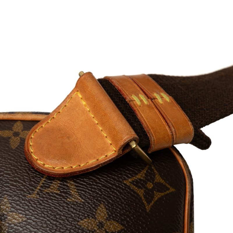 Brown Louis Vuitton Monogram Pochette Gange Crossbody Bag - Image 11