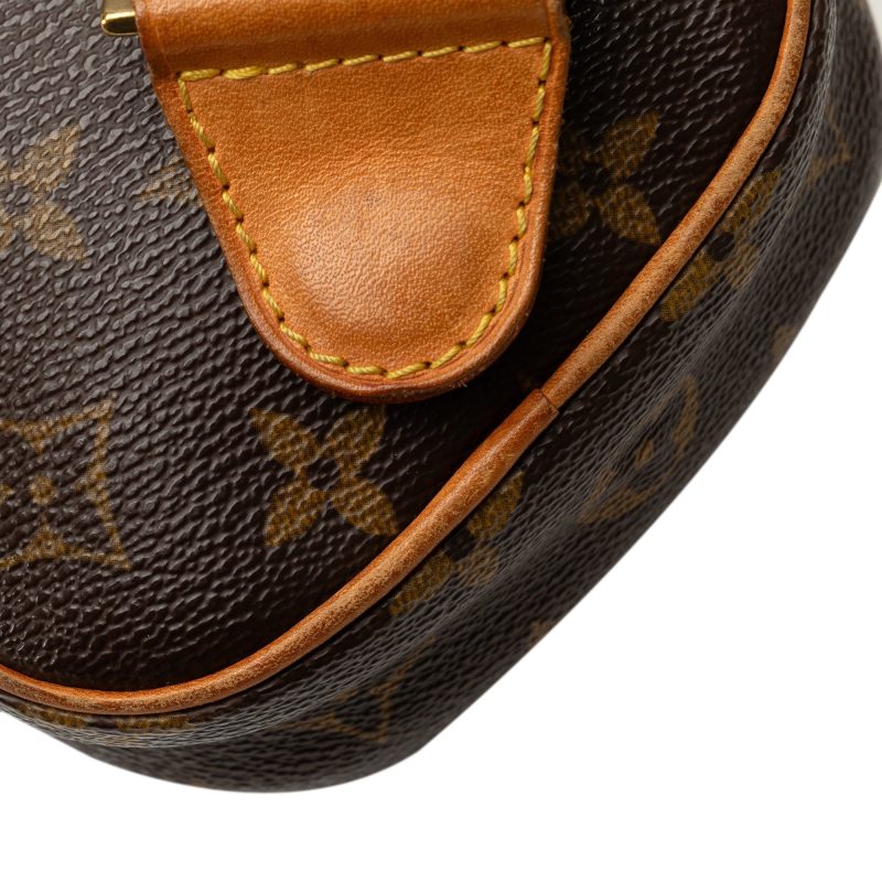 Brown Louis Vuitton Monogram Pochette Gange Crossbody Bag - Image 7