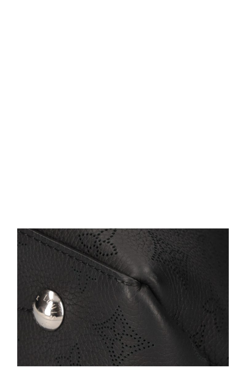 LOUIS VUITTON Bella Tote Noir M59200 Monogram Mahina - Image 13
