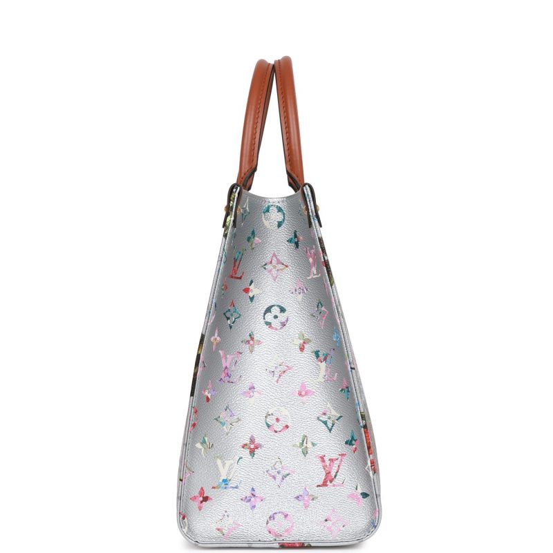 Louis Vuitton LV Garden Metallic Monogram OnTheGo MM - Image 2