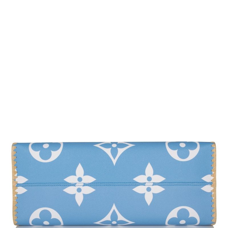 Louis Vuitton Blue Infini Monogram Empreinte Artsy MM Bag - Image 6