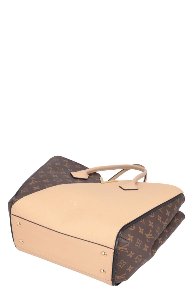 LOUIS VUITTON Kimono Bag MM - Image 4