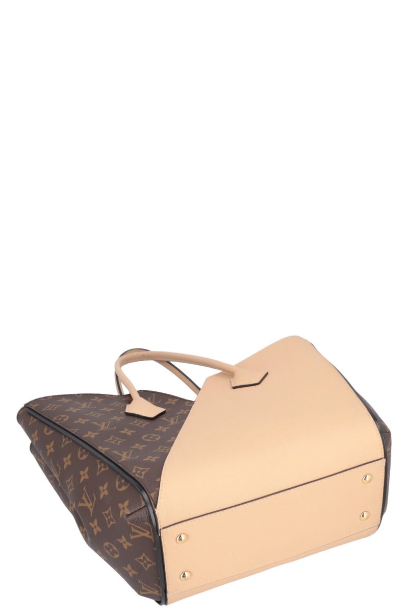 LOUIS VUITTON Kimono Bag MM - Image 7