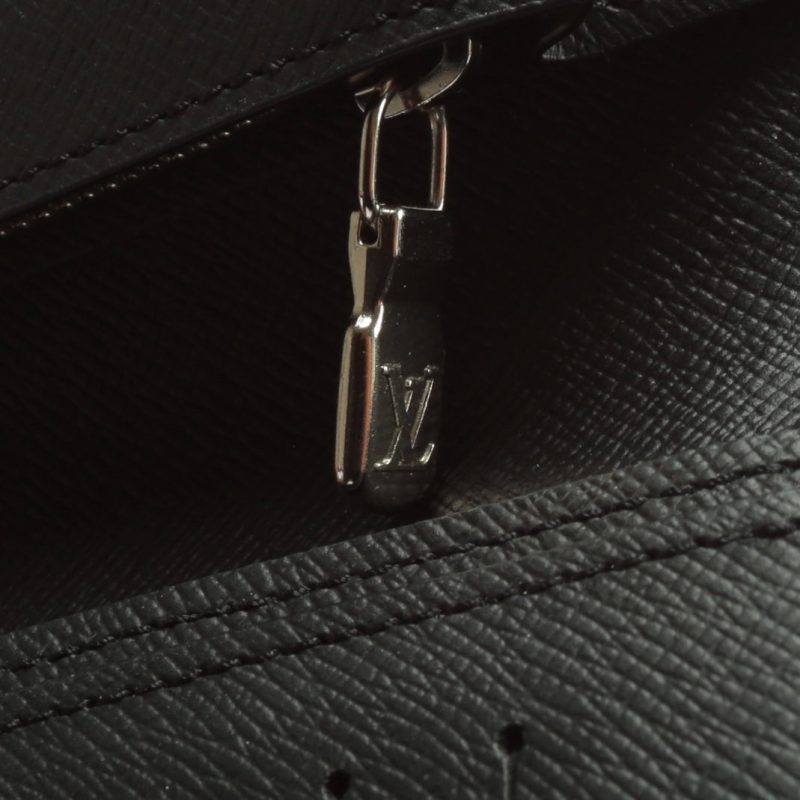 Louis Vuitton Brazza Wallet Epi Leather Blue - Image 19